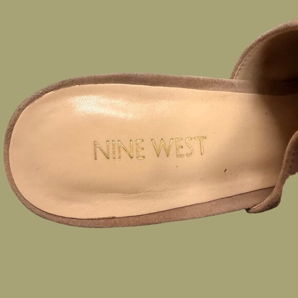 Nine West “Jomei” Peep Toe Block Heel Sandals – Tan Suede Leather (Size 8.5M) - Picture 6 of 11